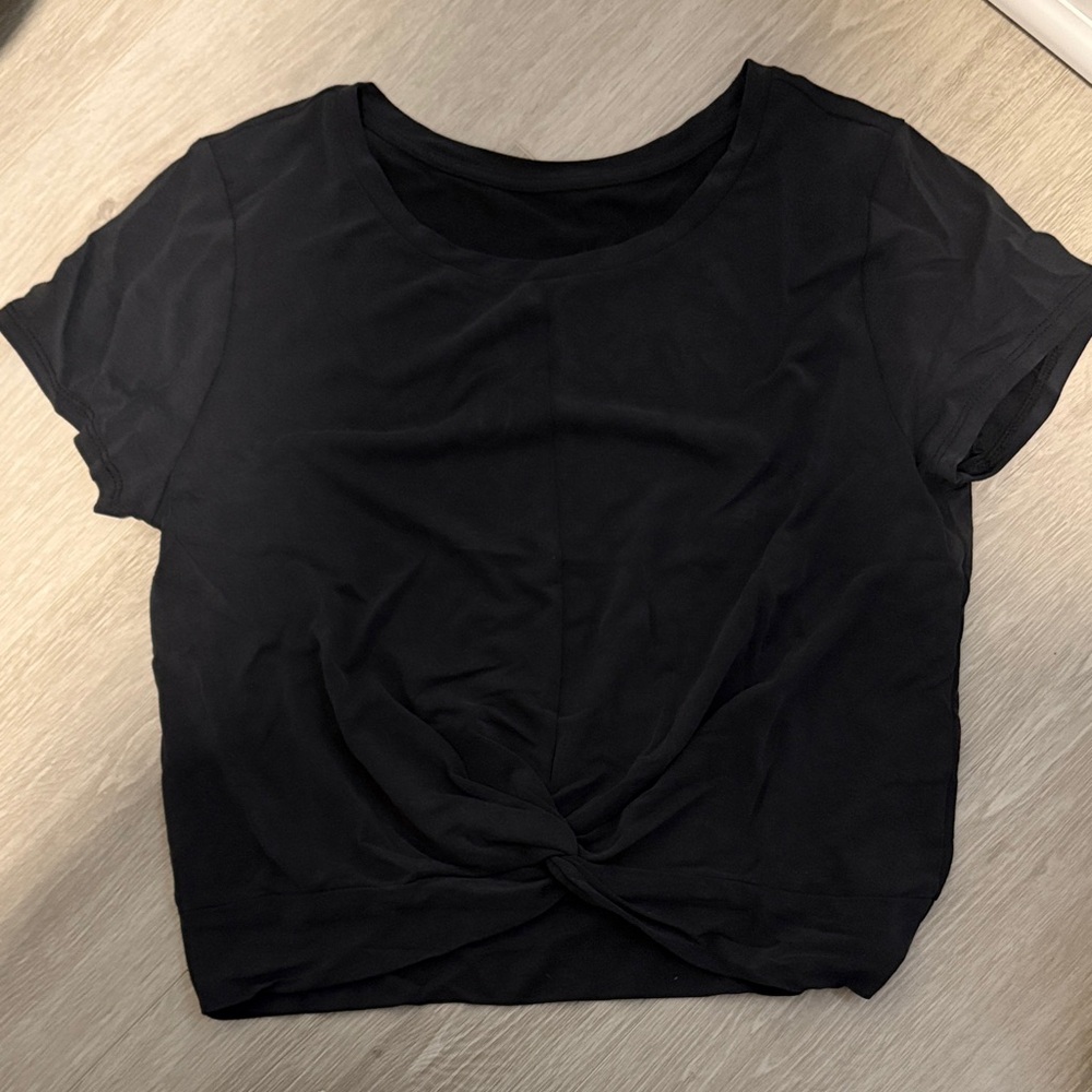 Elegant Black tie in the front Short Sleeve Women's ZYIA Active Tee- Medium